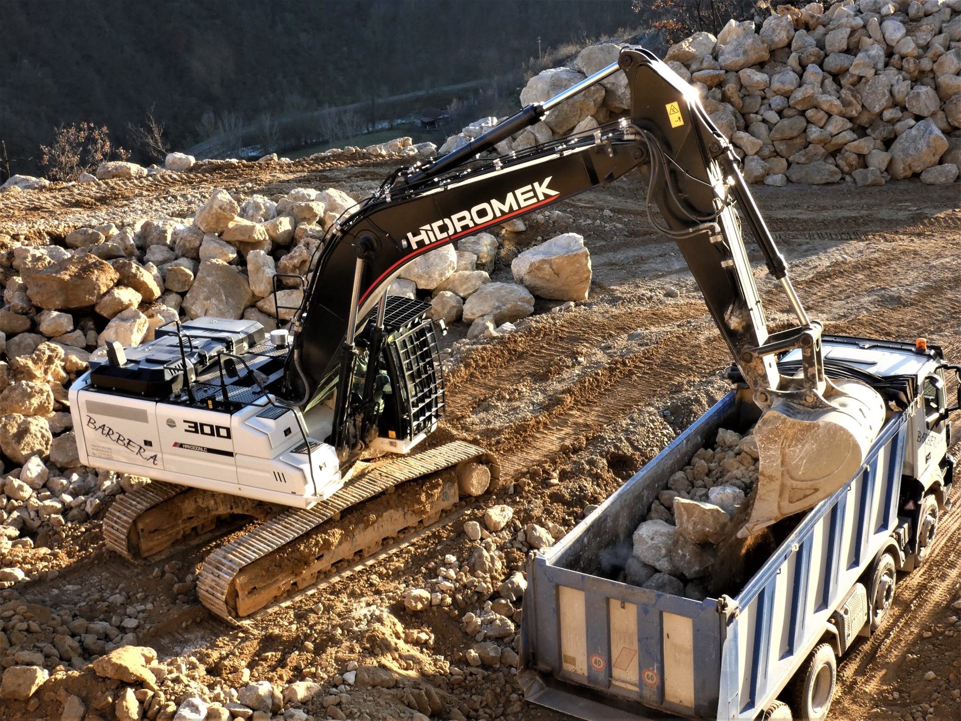 Ritiro in cava o consegna in cantiere – Barbera Inerti Srl